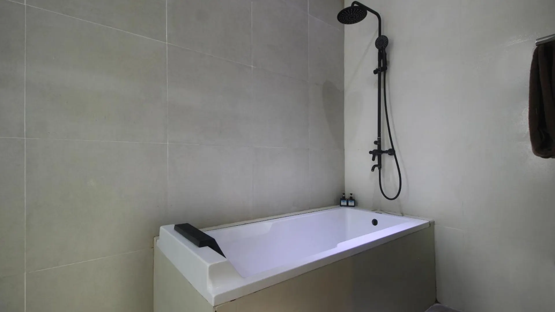 Zowa Villa Seminyak Byfaba  Seminyak (Bali)